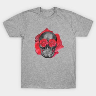 Human skull with red roses T-Shirt